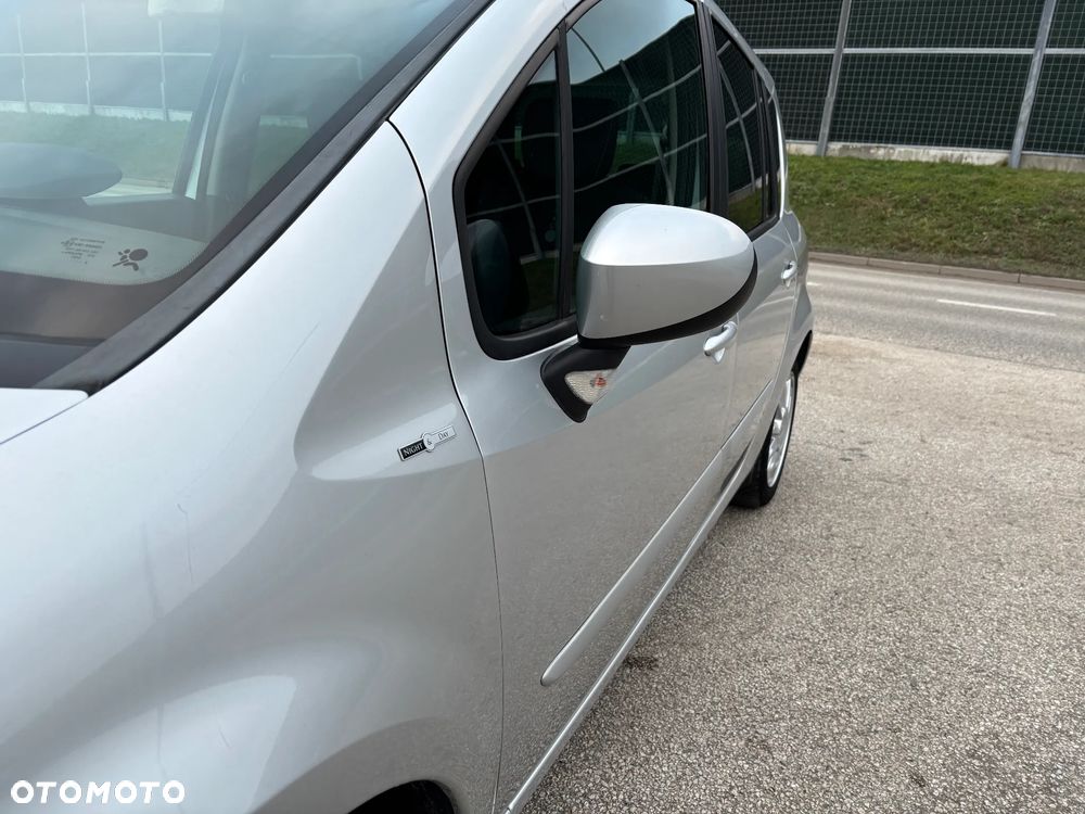 Renault Modus 1.2 16V Night and Day - 32