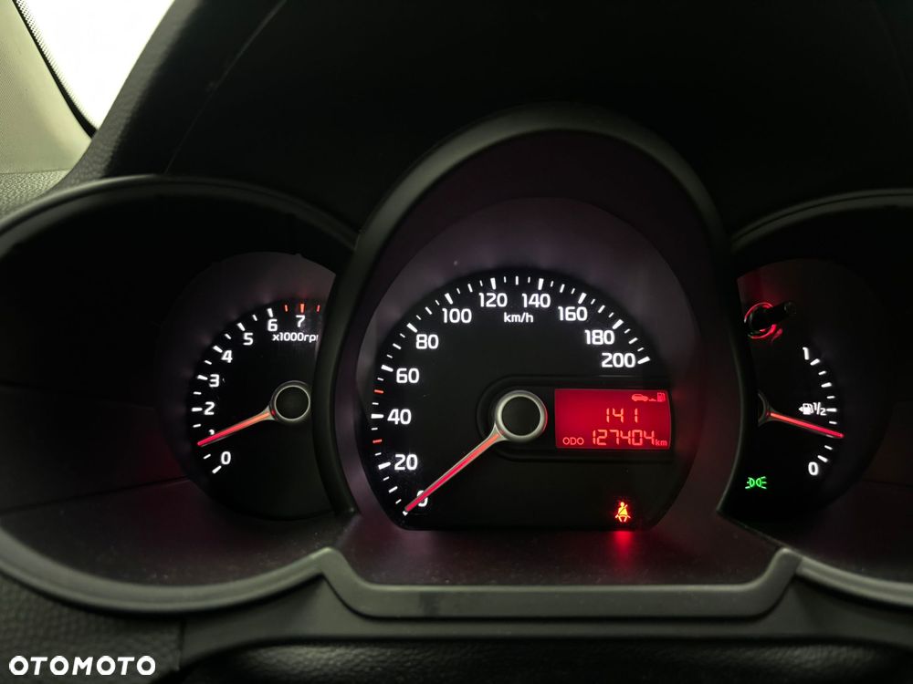 Kia Picanto 1.2 Fifa World Cup Edition - 25