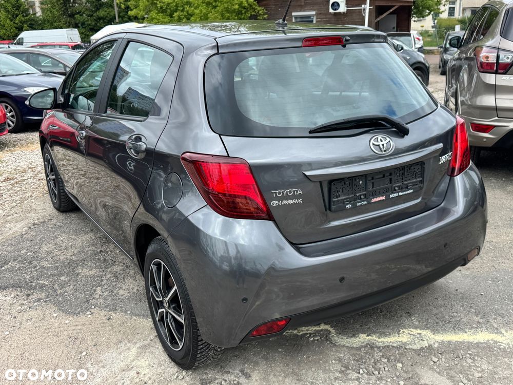 Toyota Yaris 1.33 VVT-i Style - 4