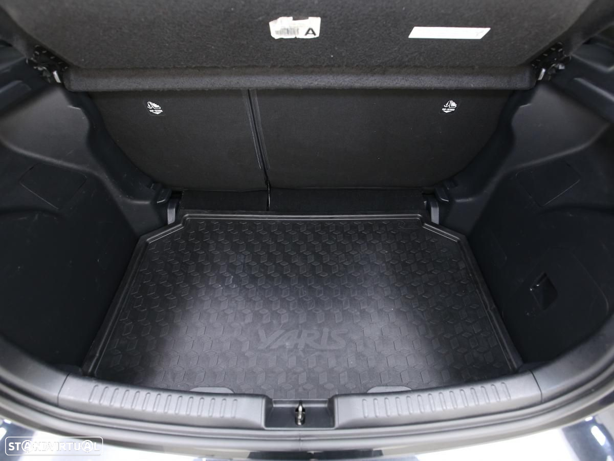 Toyota Yaris 1.5 HDF Comfort - 13