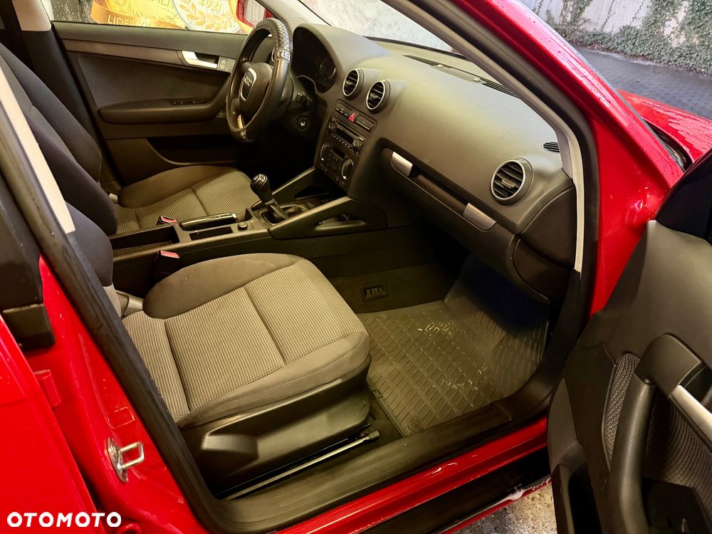 Audi A3 Sportback 1.6 Ambition - 7