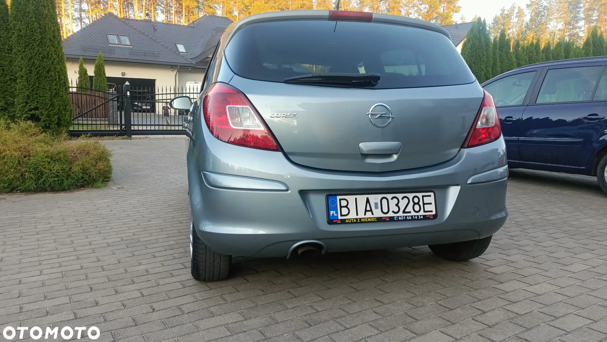 Opel Corsa 1.4 16V Satellite - 7