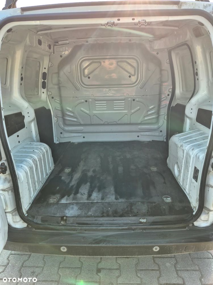 Fiat Fiorino 1.3 Multijet 16V Dynamic Euro5 - 3