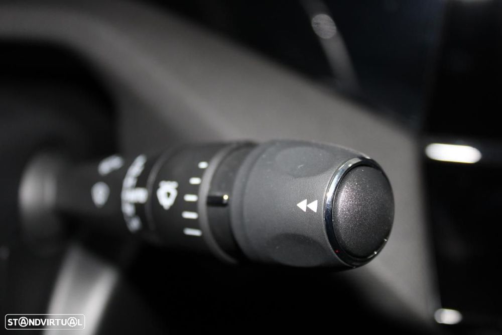 Peugeot E-408 58 kWh GT - 18