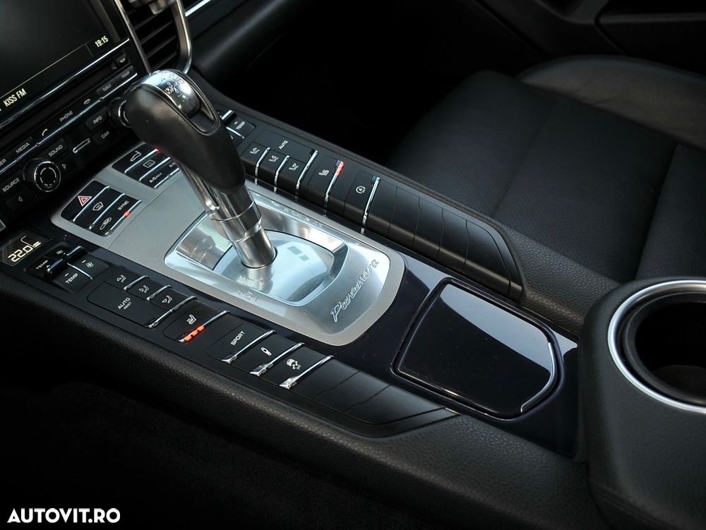 Porsche Panamera 3.0 Tiptronic S - 13