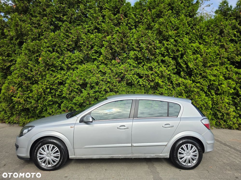 Opel Astra 1.6 Enjoy - 2