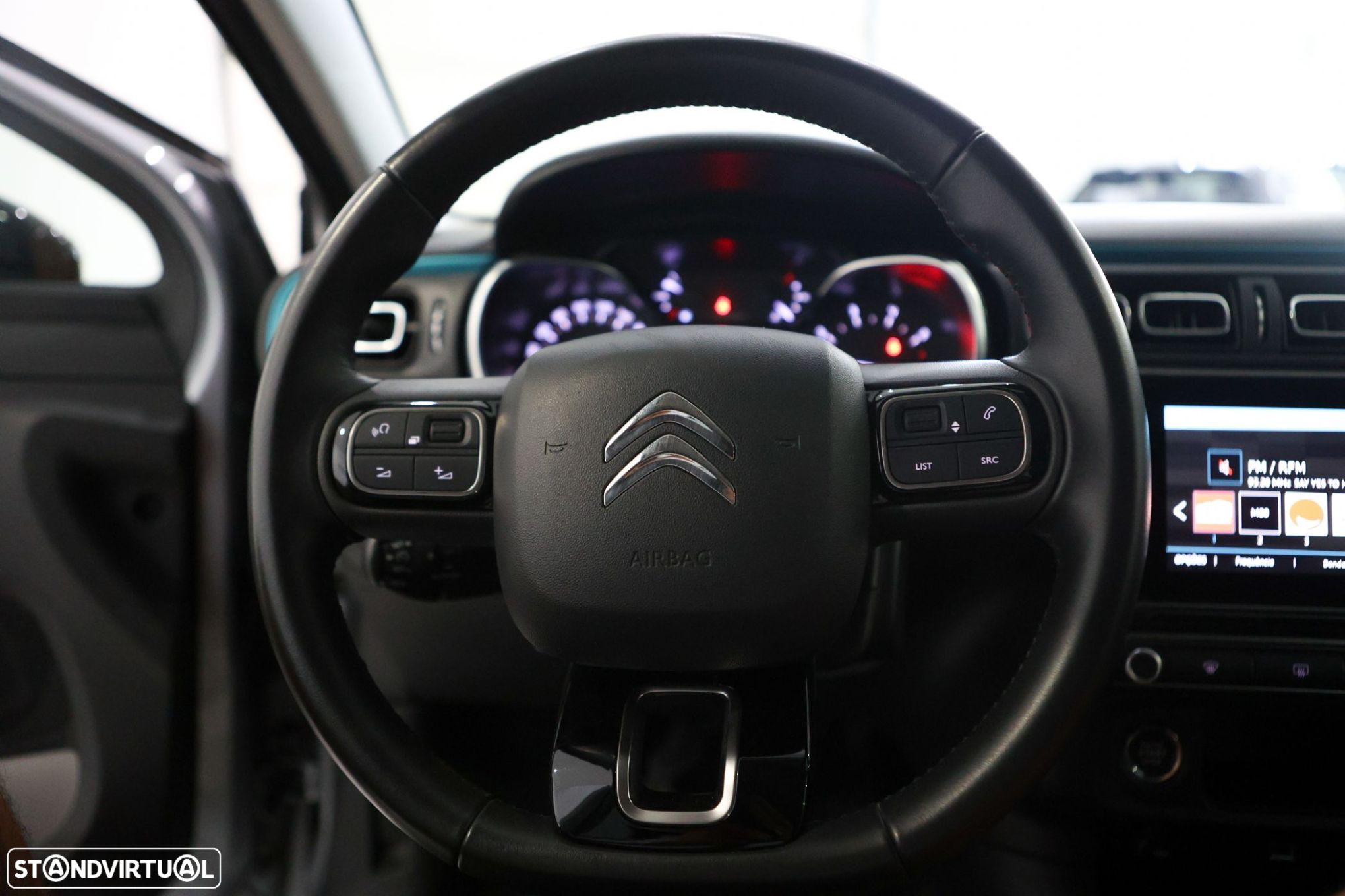 Citroën C3 1.2 PureTech Shine - 20
