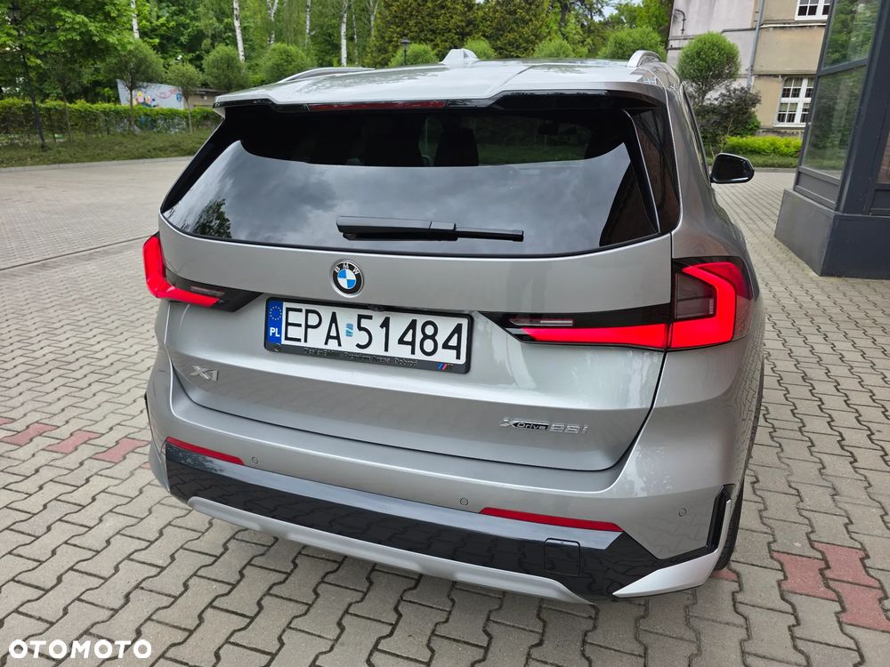 BMW X1 xDrive25i xLine - 9