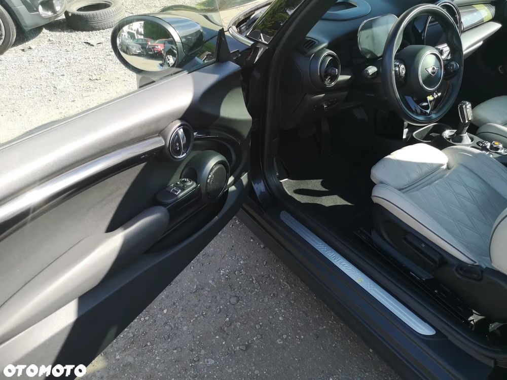 MINI Cooper SE - 20