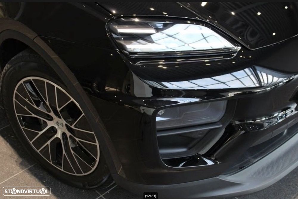 Porsche Macan Electric - 11
