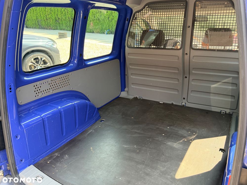 Volkswagen CADDY - 16
