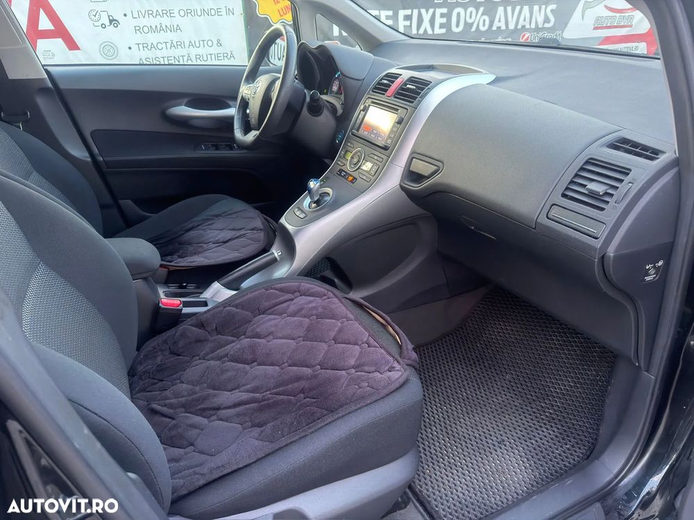 Toyota Auris 1.8 L VVT-i Luna - 18