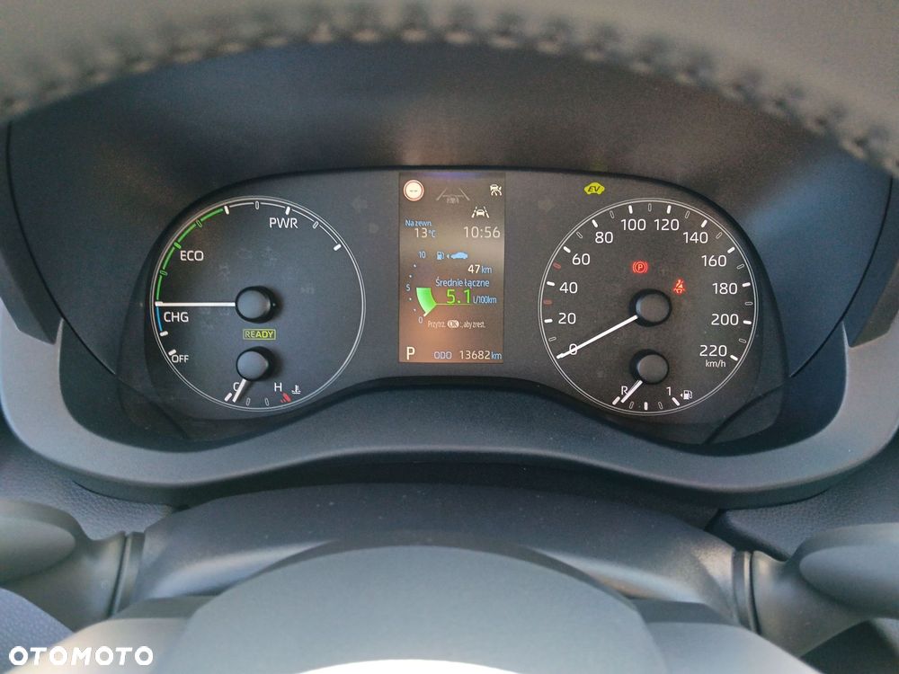 Toyota Yaris - 16