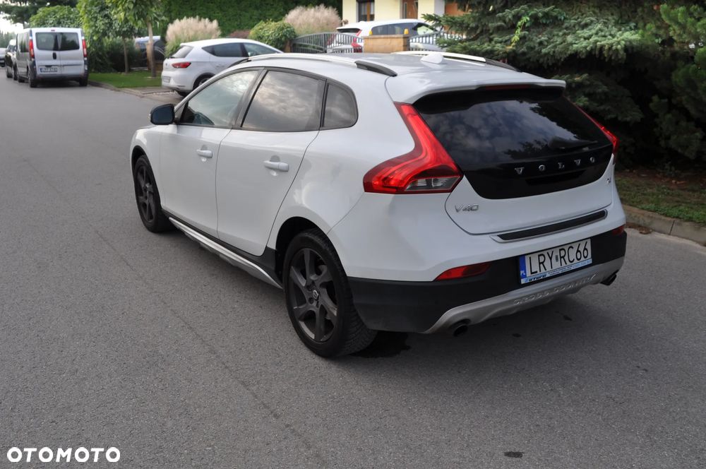 Volvo V40 - 10