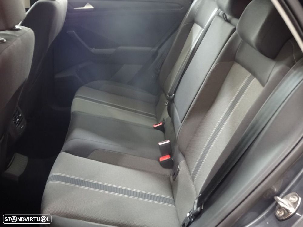 VW T-Roc 1.6 TDI Style - 30