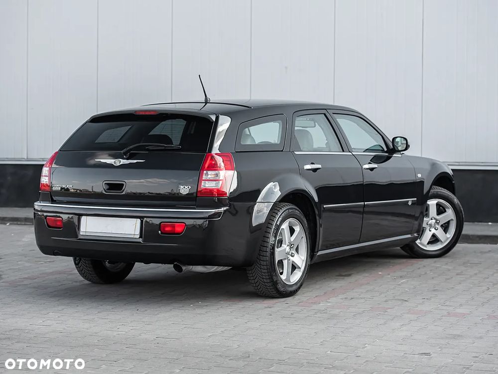 Chrysler 300C 3.5 AWD Automatik - 13