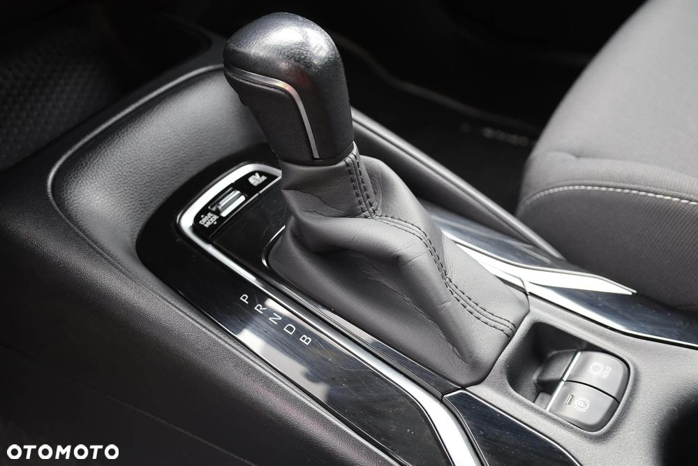 Toyota Corolla 1.8 Hybrid Comfort - 25