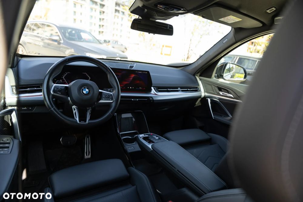 BMW X1 sDrive18i M Sport - 18