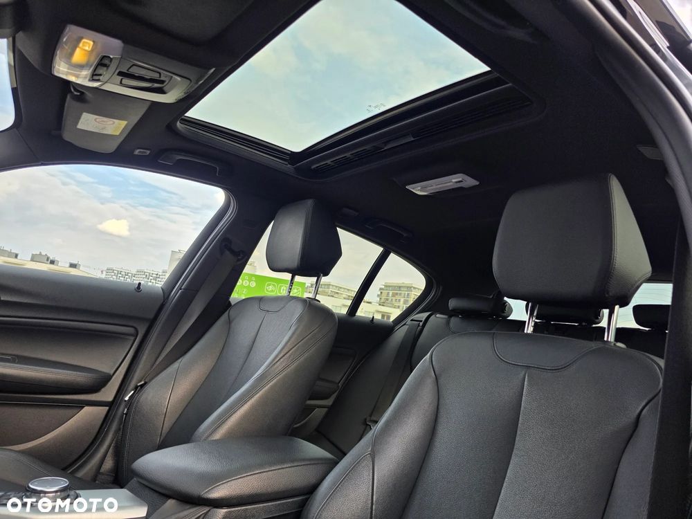 BMW Seria 1 M135i xDrive Sport-Aut - 18