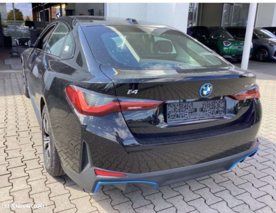 BMW I4 2023 photo 3