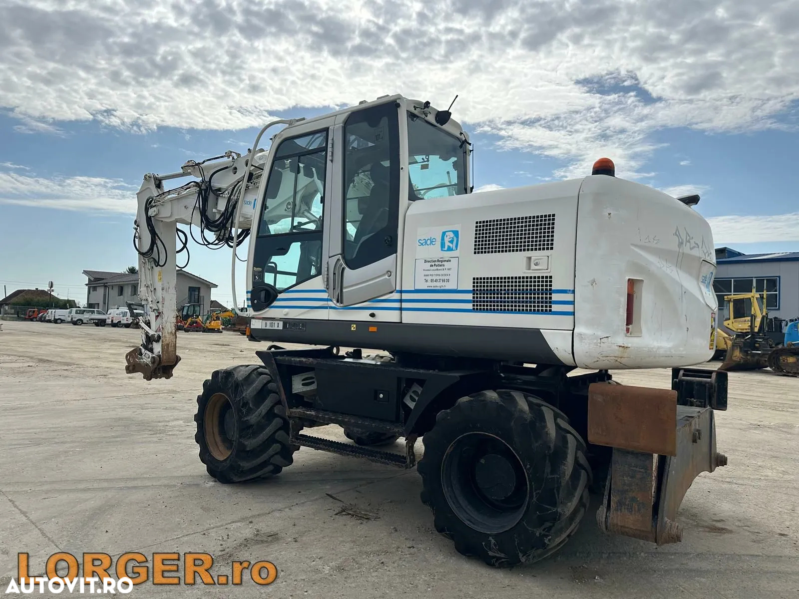 Hitachi ZX 140W-3 - 5