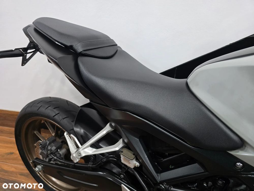 Honda CB - 24