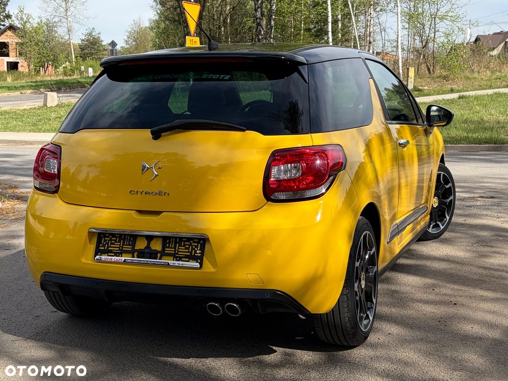 Citroën DS3 HDi 110 FAP SportChic - 19