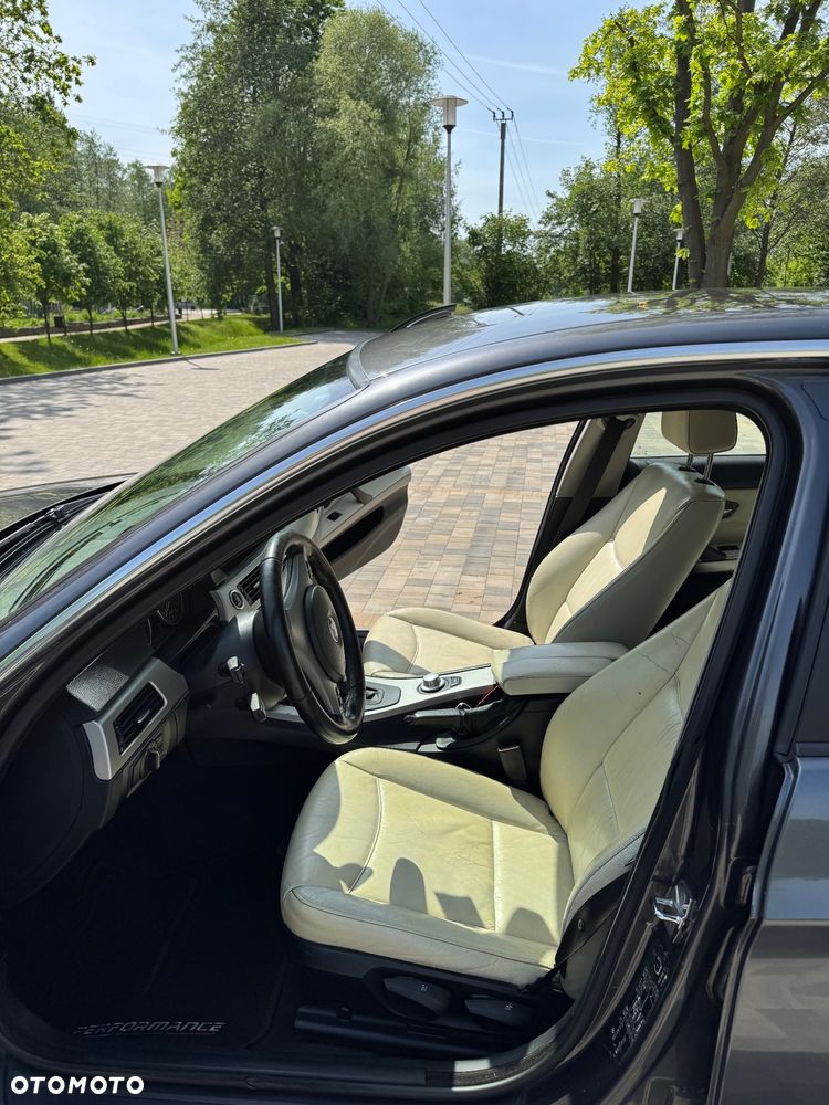 BMW Seria 3 - 21