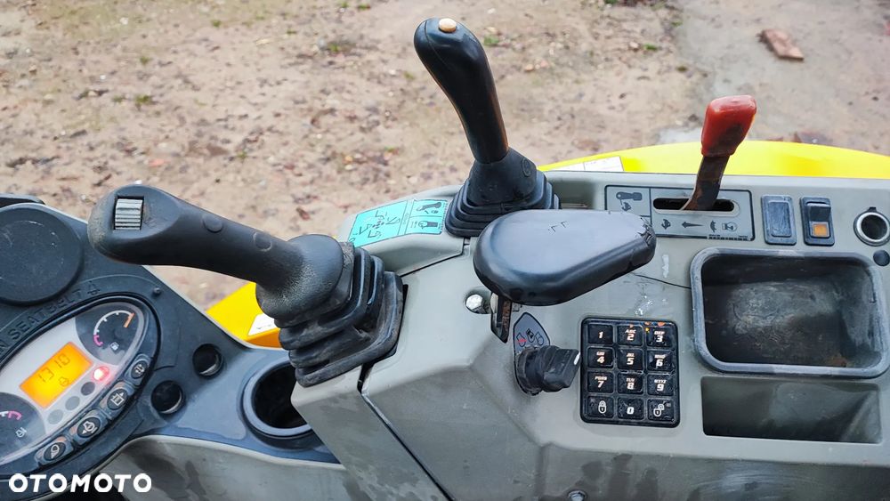 Bobcat E35, 3 łyżki - 5