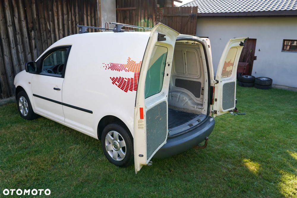 Volkswagen Caddy - 11