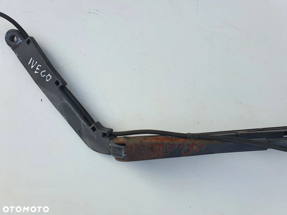 RAMIE WYCIERACZKI IVECO EUROCARGO - 9