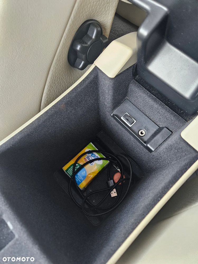 Volvo S60 2.5 T5 - 30