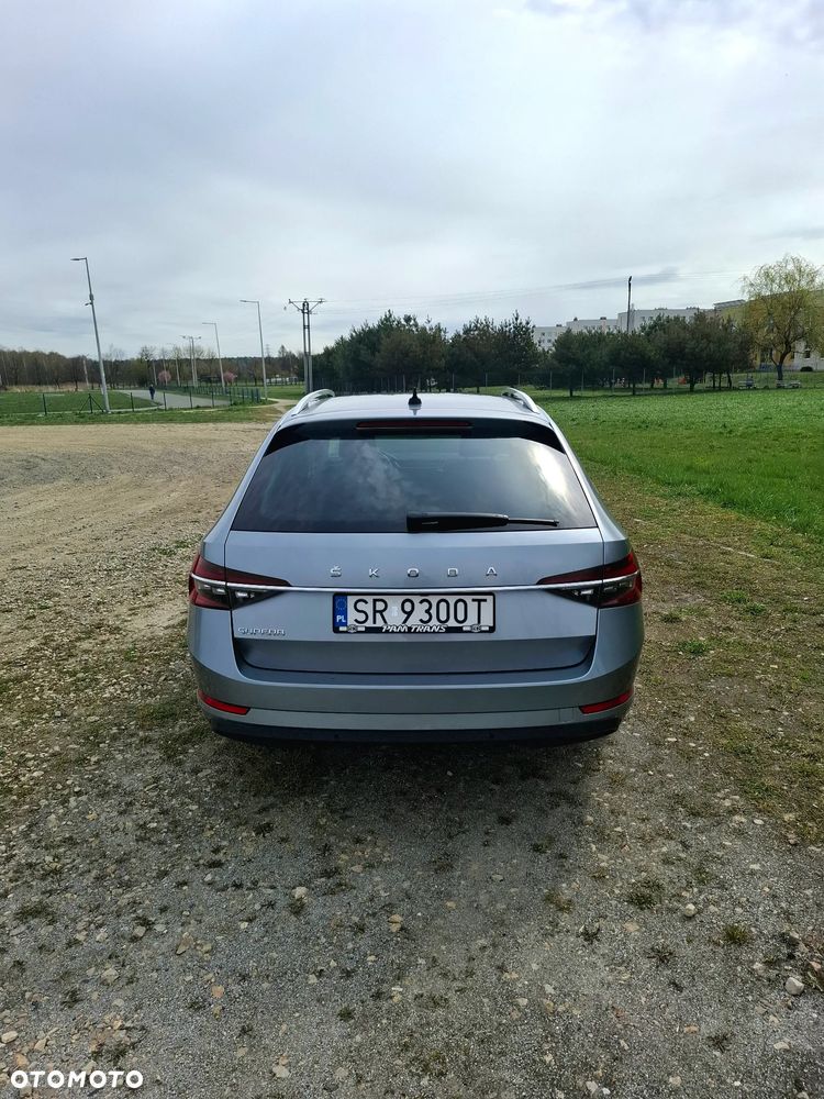 Skoda Superb 2.0 TDI Ambition DSG7 - 11