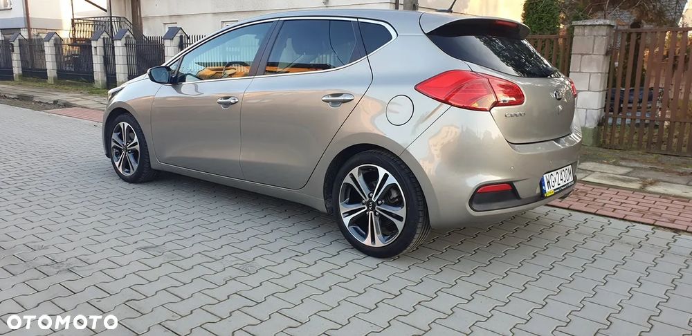 Kia Ceed 1.6 GDI L Business Line - 6
