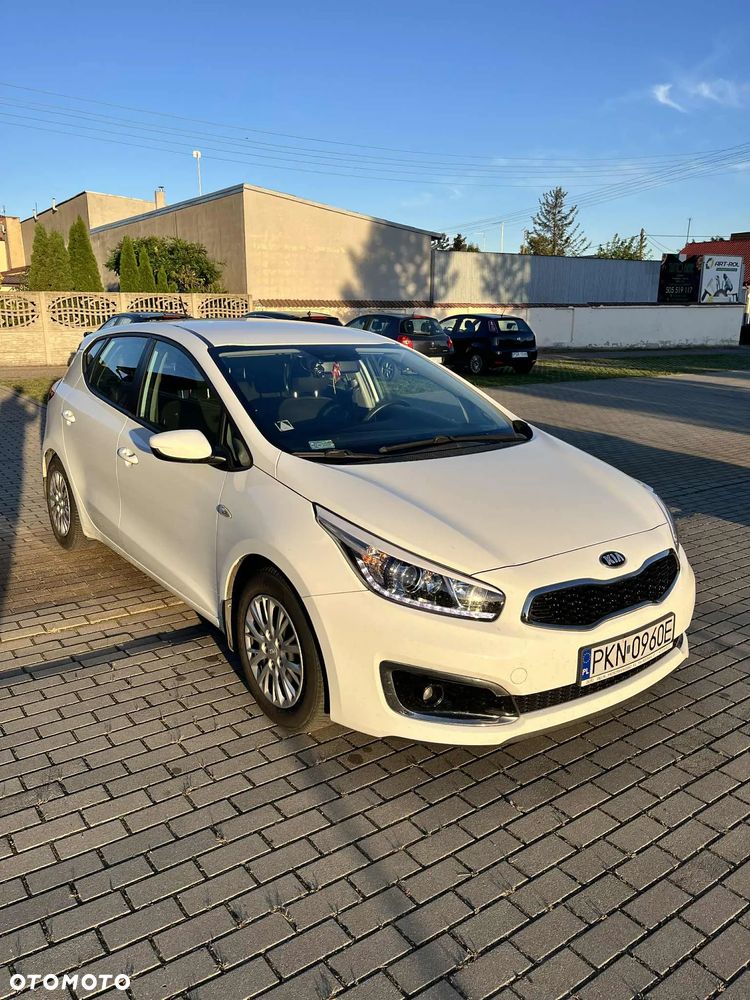 Kia Ceed - 3