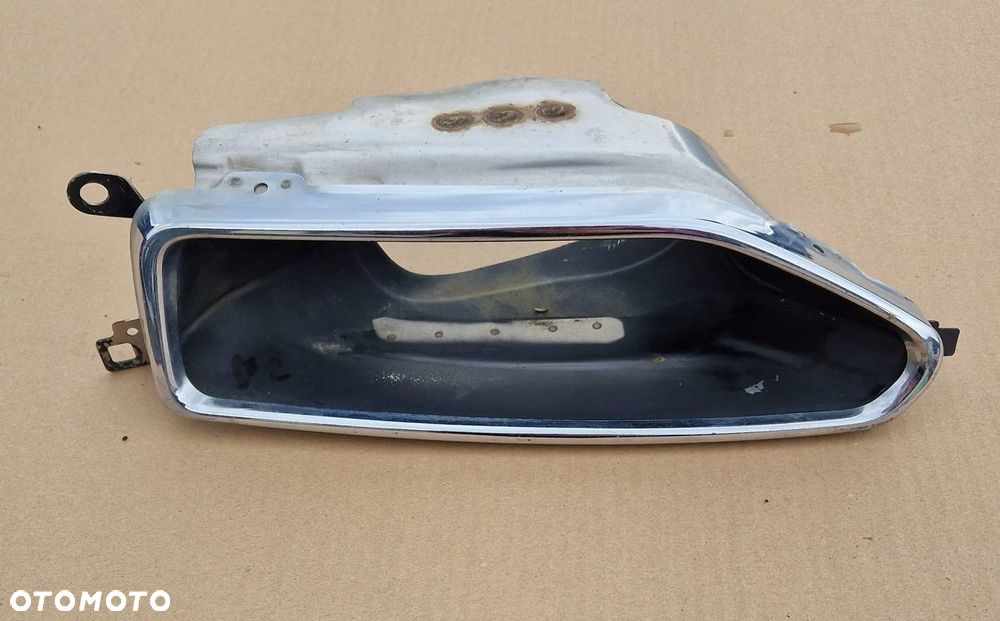 PRAWA KOŃCÓWKA WYDECHU BMW 7 G11 G12 ORYGINAŁ - 1