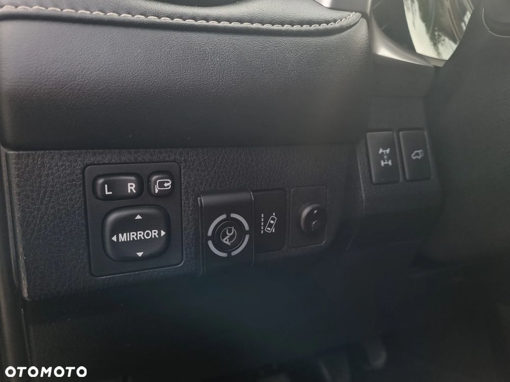 Toyota RAV4 2.0 Premium 4x4 - 13