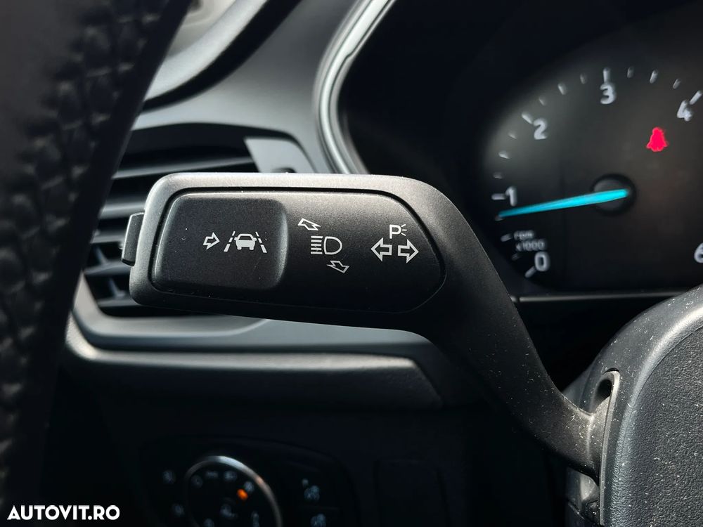 Ford Focus - 18