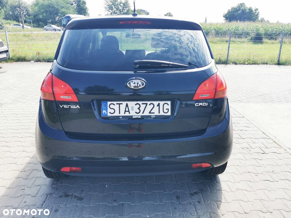 Kia Venga 1.6 CRDi 128 Business Line - 8