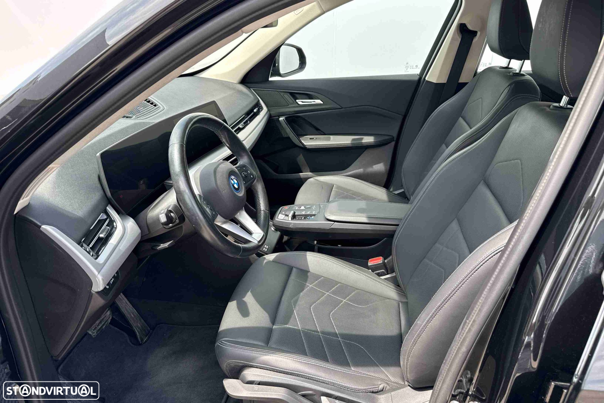 BMW iX1 xDrive30 - 4