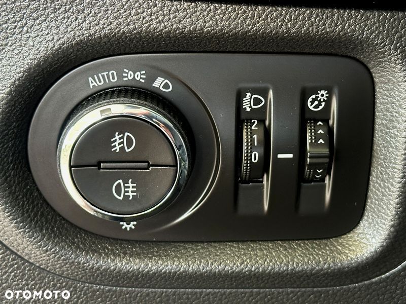 Opel Astra - 20