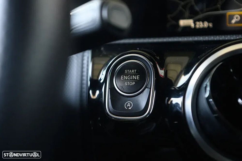 Mercedes-Benz A 180 d AMG Line Aut. - 39