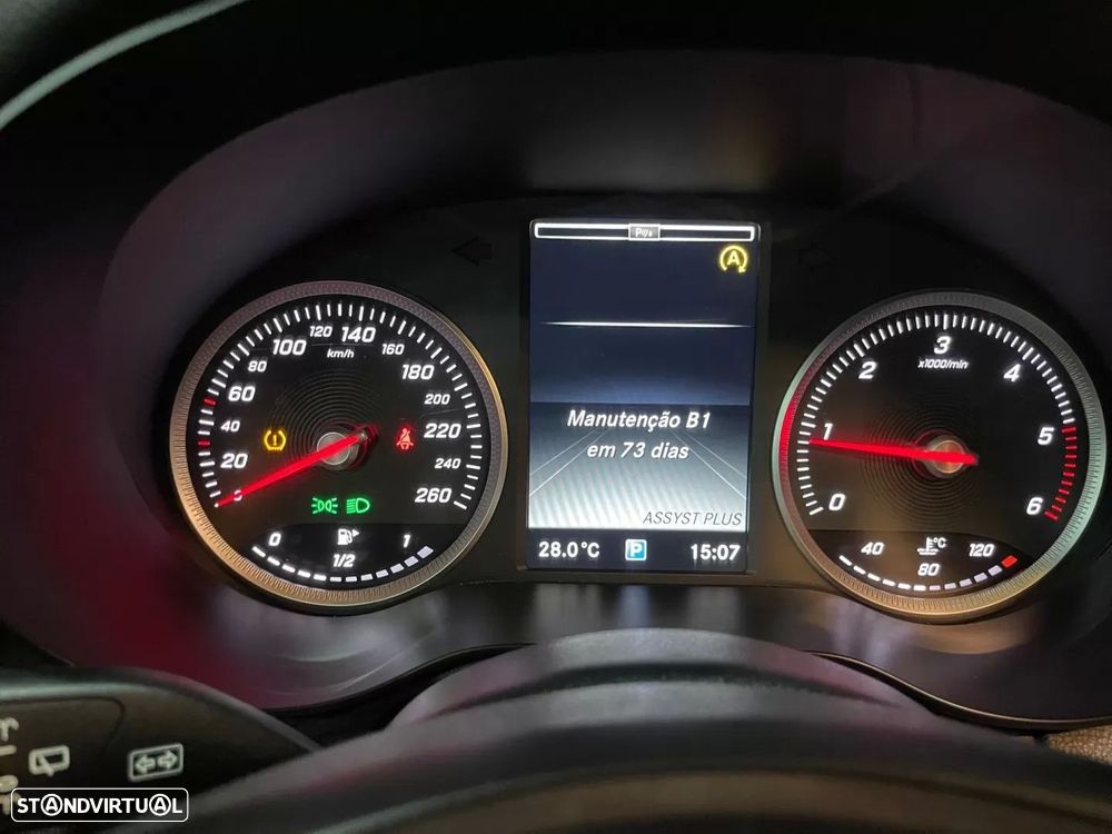 Mercedes-Benz C 180 d Station Exclusive - 12