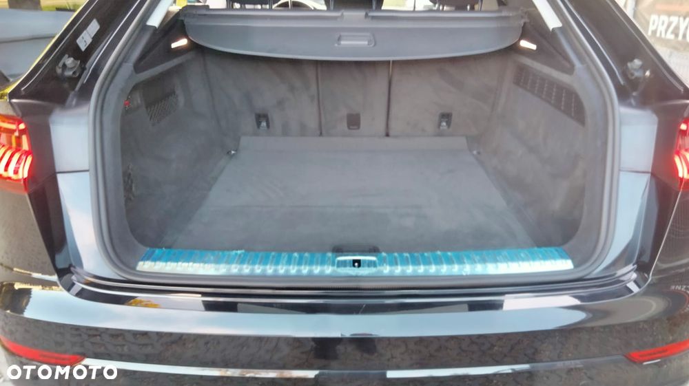 Audi Q8 50 TDI mHEV Quattro Tiptronic - 9
