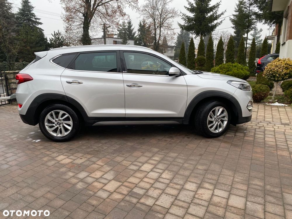 Hyundai Tucson 2.0 CRDi 4WD Automatik Passion - 12