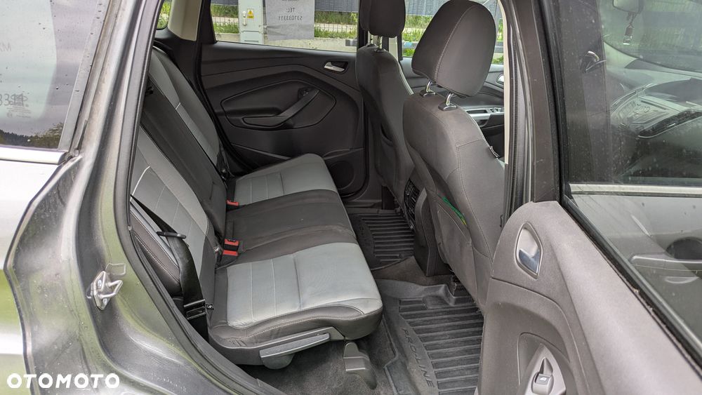 Ford Escape 1.5 EcoBoost AWD SE - 8