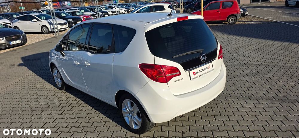 Opel Meriva 1.4 T Cosmo S&S - 10