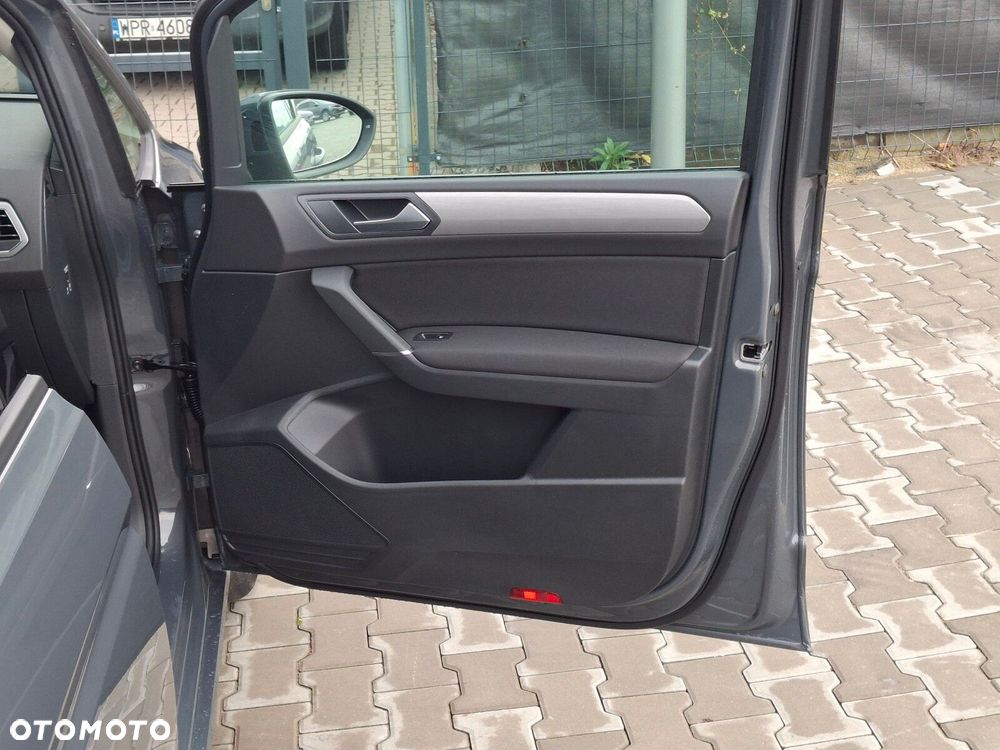 Volkswagen Touran 2.0 TDI BMT SCR Comfortline Plus - 17