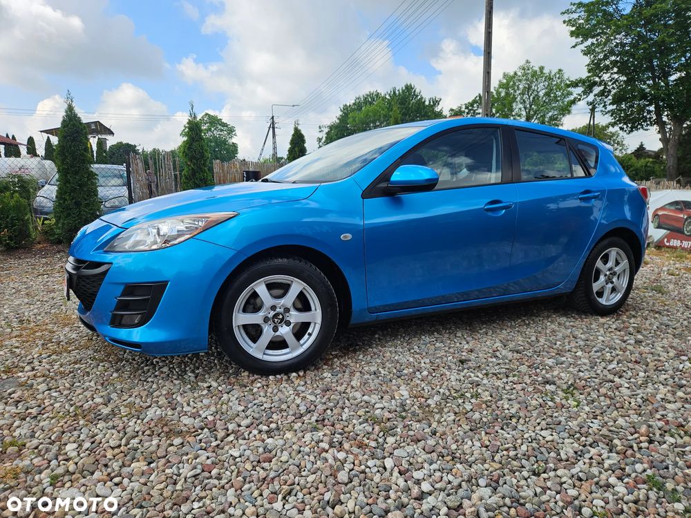 Mazda 3 1.6 Active + - 9