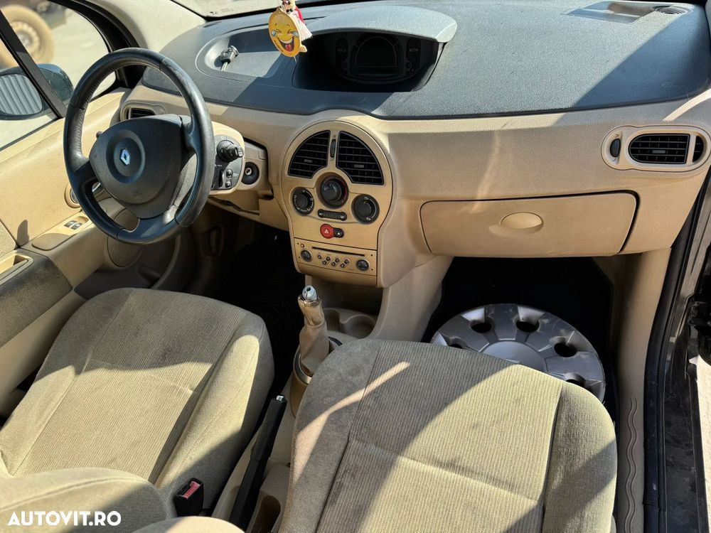 Dezmembrez Renault Modus 2005 HATCHBACK 1.5DCI, 185000 km,COD MOTOR :K9K-J7: - 6